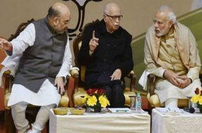 advani,-modi,-amit-1